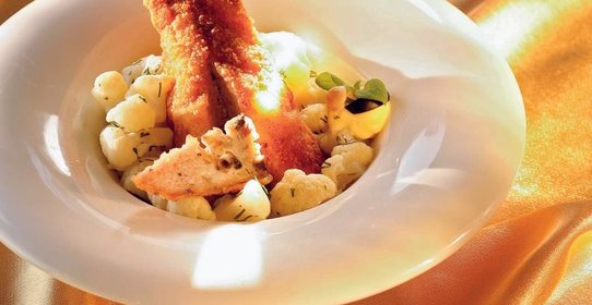 Фаршированные куриные окорочка с грибами