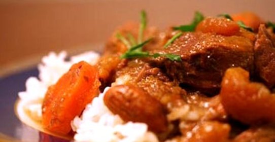 Баранина, тушеная в мультиварке