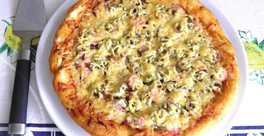 Пицца мясное ассорти