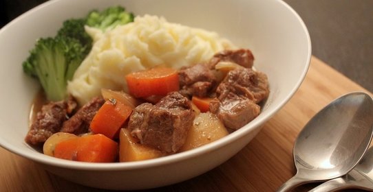 Гуляш как в садике