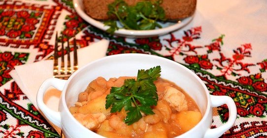 Чанахи на плите по-украински