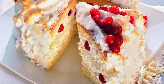 Торт из клюквы с рикоттой