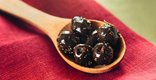 Маринованные маслины