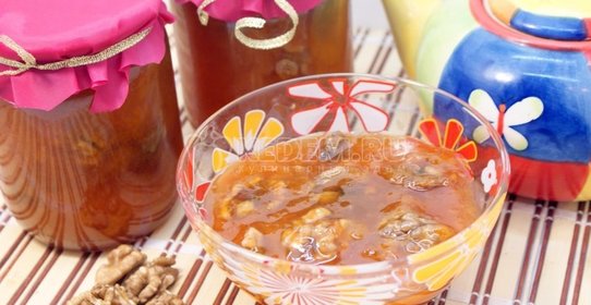 Варенье из абрикосов с грецкими орехами