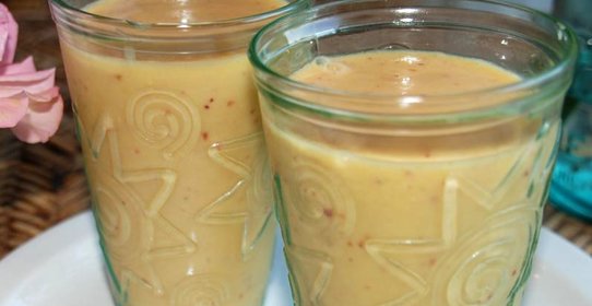 Персиковый витаминный напиток