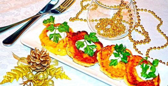 Сырные оладьи с кешью