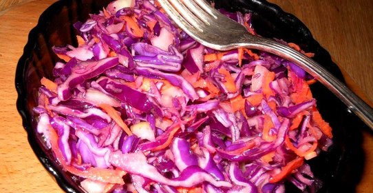 Салат из красной капусты
