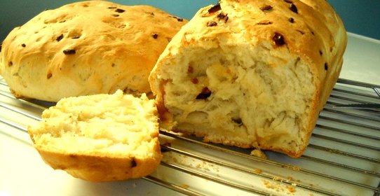 Луковый хлеб