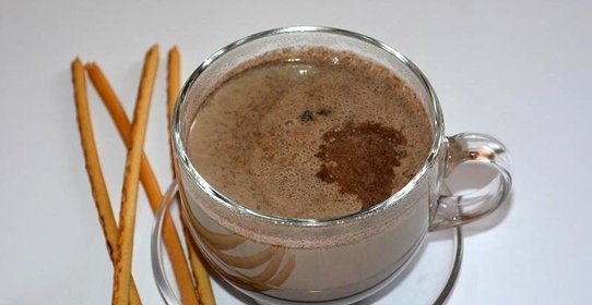 Напиток из кэроба со специями