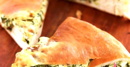 Осетинский пирог со свекольной ботвой и сыром