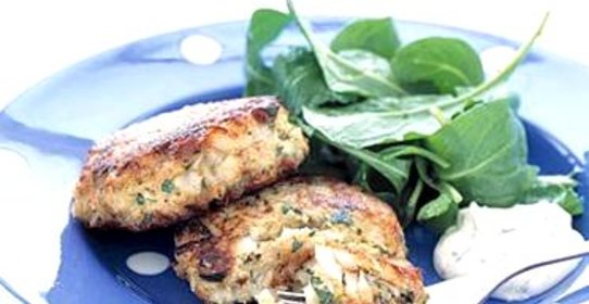 Рыбные котлеты с петрушкой