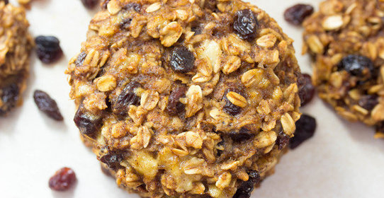 Овсяное печенье с бананом и изюмом