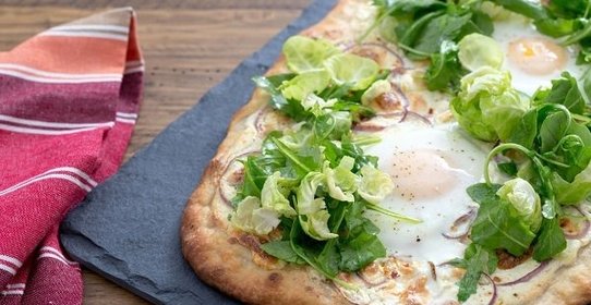 Пицца с творогом