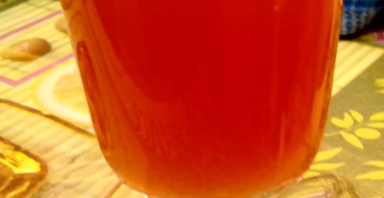 Горячий коктейль с ромом и медом «Тодди»