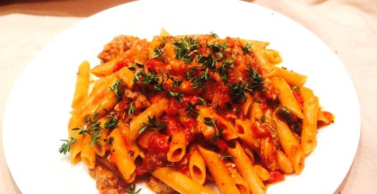 Пенне с рагу из утки