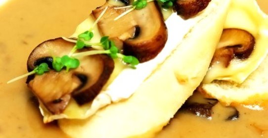 Грибной крем-суп с вином