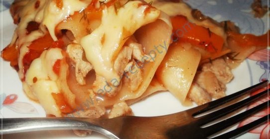 Каннеллони с рубленой свининой в соусе