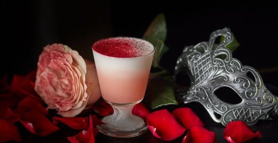 Коктейль Sarah Jessica Sour