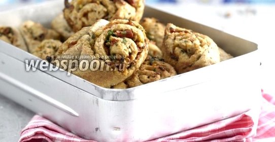 Пряный хлеб с помидорами