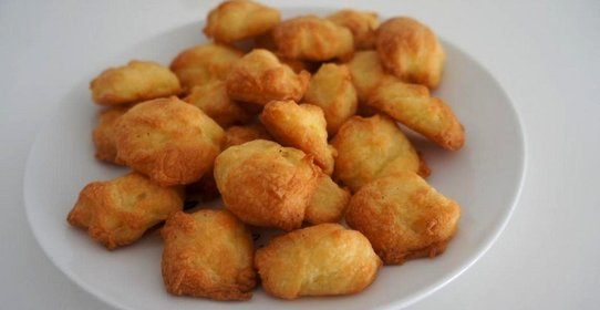 Закуска сырные профитроли