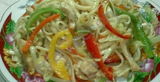 Лапша по-китайски с курицей