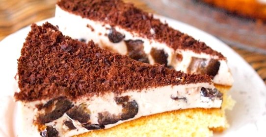 Сметанный торт с черносливом