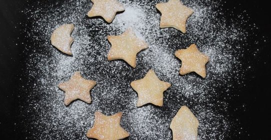 Слоеное солёное печенье