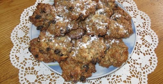 овсяное печенье с семечками и сухофруктами