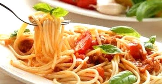 Паста с помидорами, анчоусами и чили от Гордона Рамзи