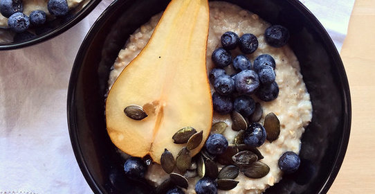 Овсяная каша с цукини и грушей