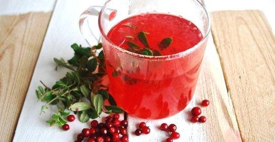 Напиток из листьев и ягод брусники