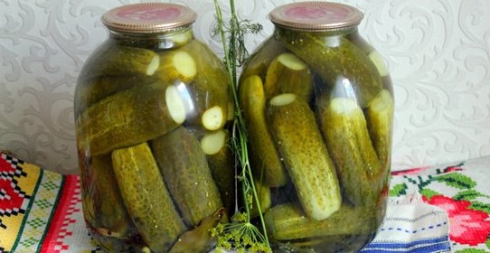 Маринованные огурцы