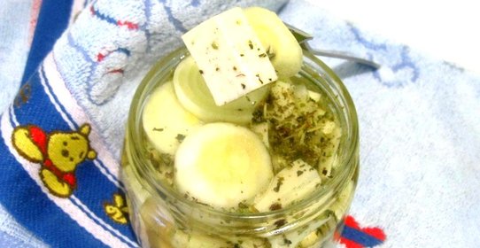 Брынза маринованная