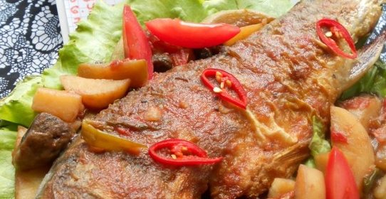 Тансу-юй (рыба засахаренная кисло-сладкая) с овощами