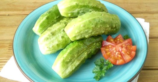 Малосольные огурцы быстрого приготовления