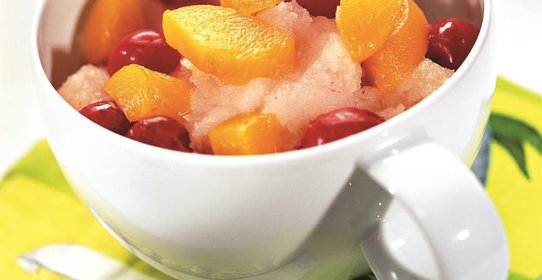 Манная каша с фруктами