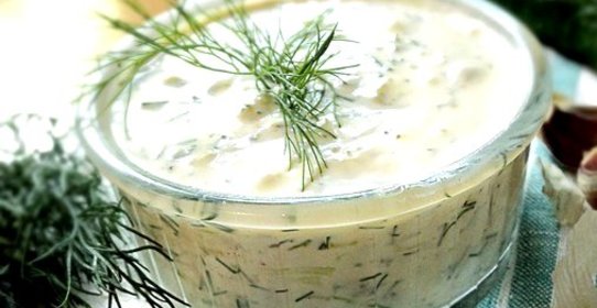 Дзадзики со сметаной