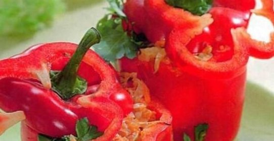 Фаршированный перец овощами