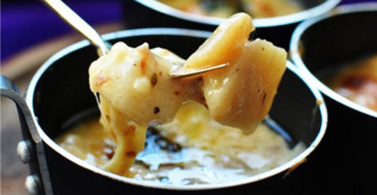 Жюльен с гребешком и грибами