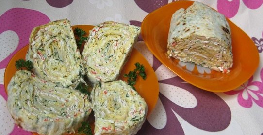 Рулет из лаваша с крабовыми палочками