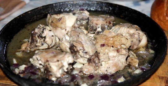 Куриные бедра по‑деревенски