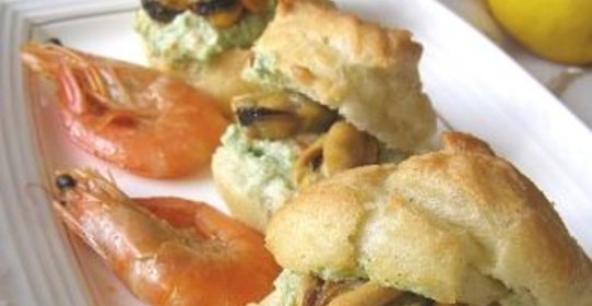 Профитроли Морской каприз