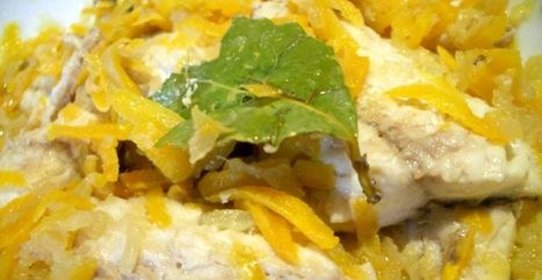 Запеченная фаршированная скумбрия