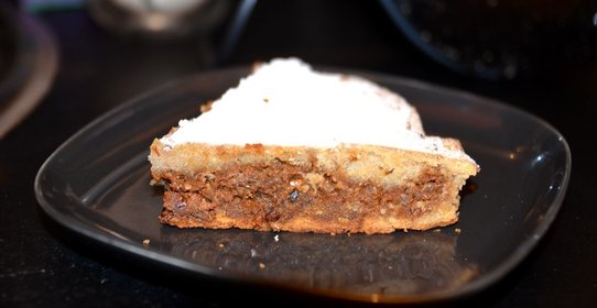 Ореховый пирог с карамелью