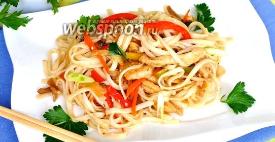 Лапша удон с курицей