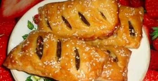 Слойки с печенью