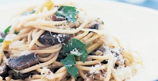 Спагетти с опятами