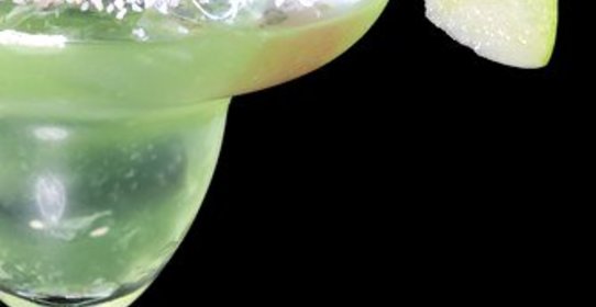 Яблочно-лаймовый зеленый пунш