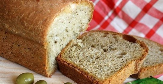 Итальянский хлеб с травами