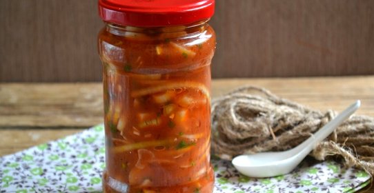 Лук в томатном соке на зиму